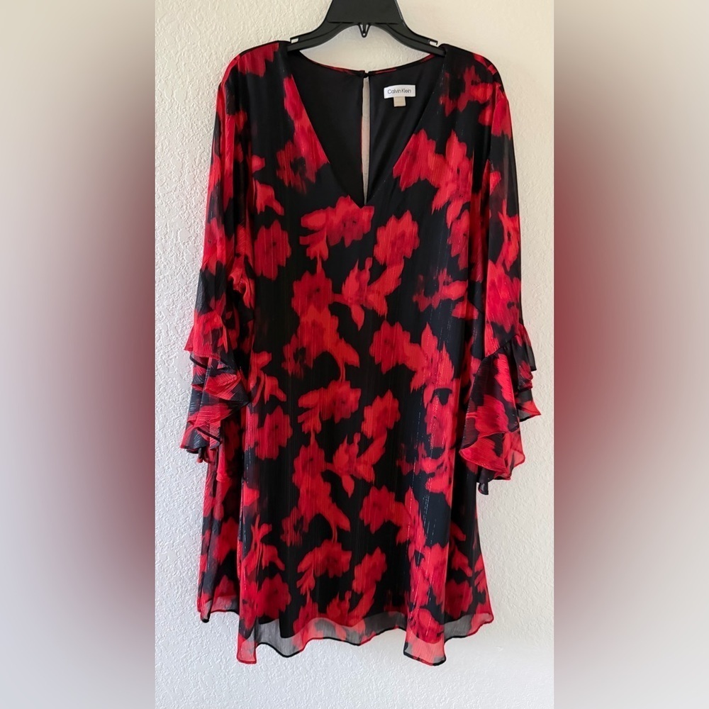 Calvin Klein Elegant Red and Black Floral Dress size-20W